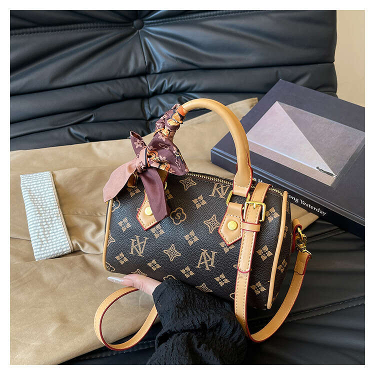 Boston Classic Print Simple Elegant Commuting Travel Special Offer Handbag Shoulder Women's Bag designer bag
