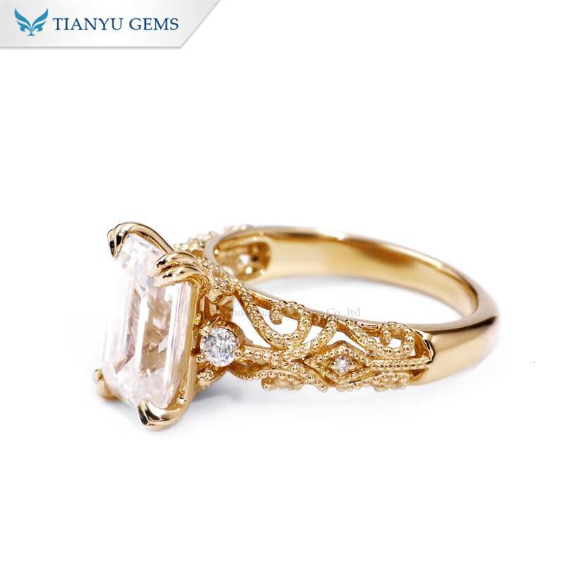 Tianyu Hollow Pattern 65x10mm Emerald Cut D VVS Moissanite Diamond Custom Jewelry 10K 14K 18K Charming Solid Gold Rings