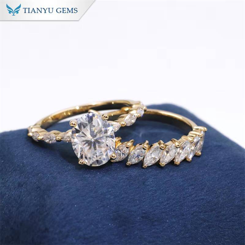 Tianyu Gems Customization 10k Yellow Gold 810mm 3carat D VVS1 Oval Hearts and Arrows Cut Moissanite Jewelry Ring Set for Women