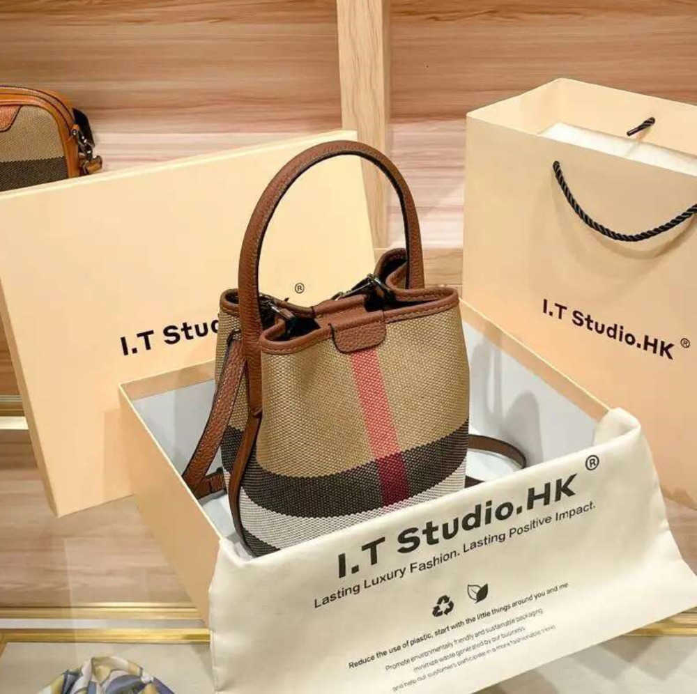 2025 Canvas Genuine Leather Women Fashion Barrel Bucket One Shoulder Crossbody Bags Female Purses And Handbags Ladies Bag ptz