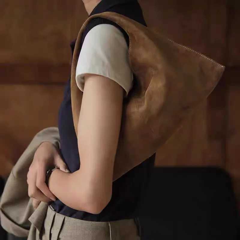 Designer bag Solid Color High Capacity Bost Luxury Shoder Bags For Wen Soft Matte Suede Leather Simple Fi Tote Bolsas Femini Y251029