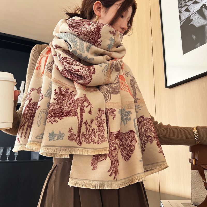 Ladies Autumn And Winter Warm Scarf Artistic And Trendy Accessory Shawl Scarf Very Suitable For Daily Travel Scarf