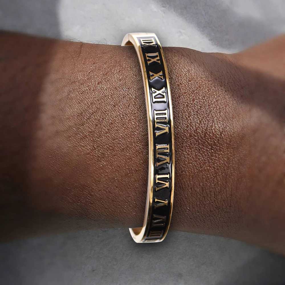 New Design Cuff Bangle StainlESS Steel Enamel Carving Roman Numeral Couple Roman Bangle For Men Women JewelryW251030