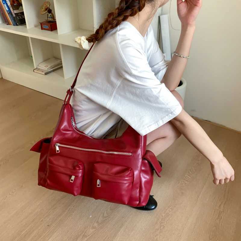 Designer bag MOODS Two Sizes Underarm Shoder Bags For Wen Mti Pockets Motorcycle Armpit Bag 2025 Lat Fi Luxury Handbags Fem Y251029