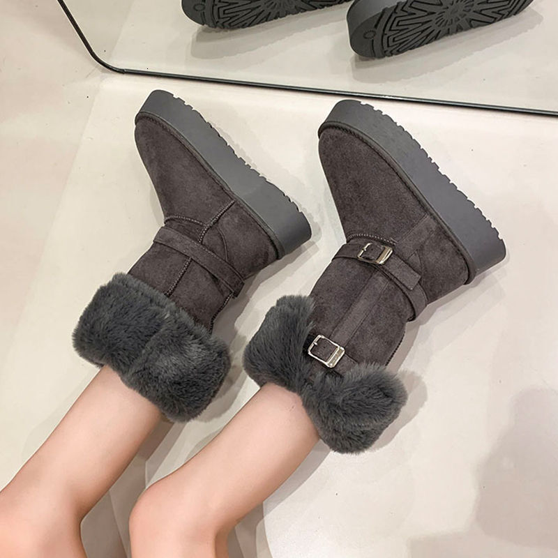 Women's snow boots winter new woolen boots with thick wool lining for warmth and outdoor wear, high rise thick soled cotton boots, designer shoes
