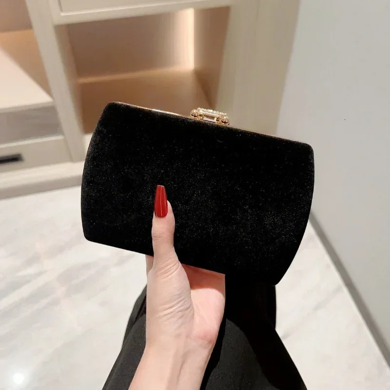 Ladies Autumn Winter Velvet Box Dinner Bag Sparkly Rhinestone Decoration Banquet Bag Clutch Evening Dress Bag Party 251030