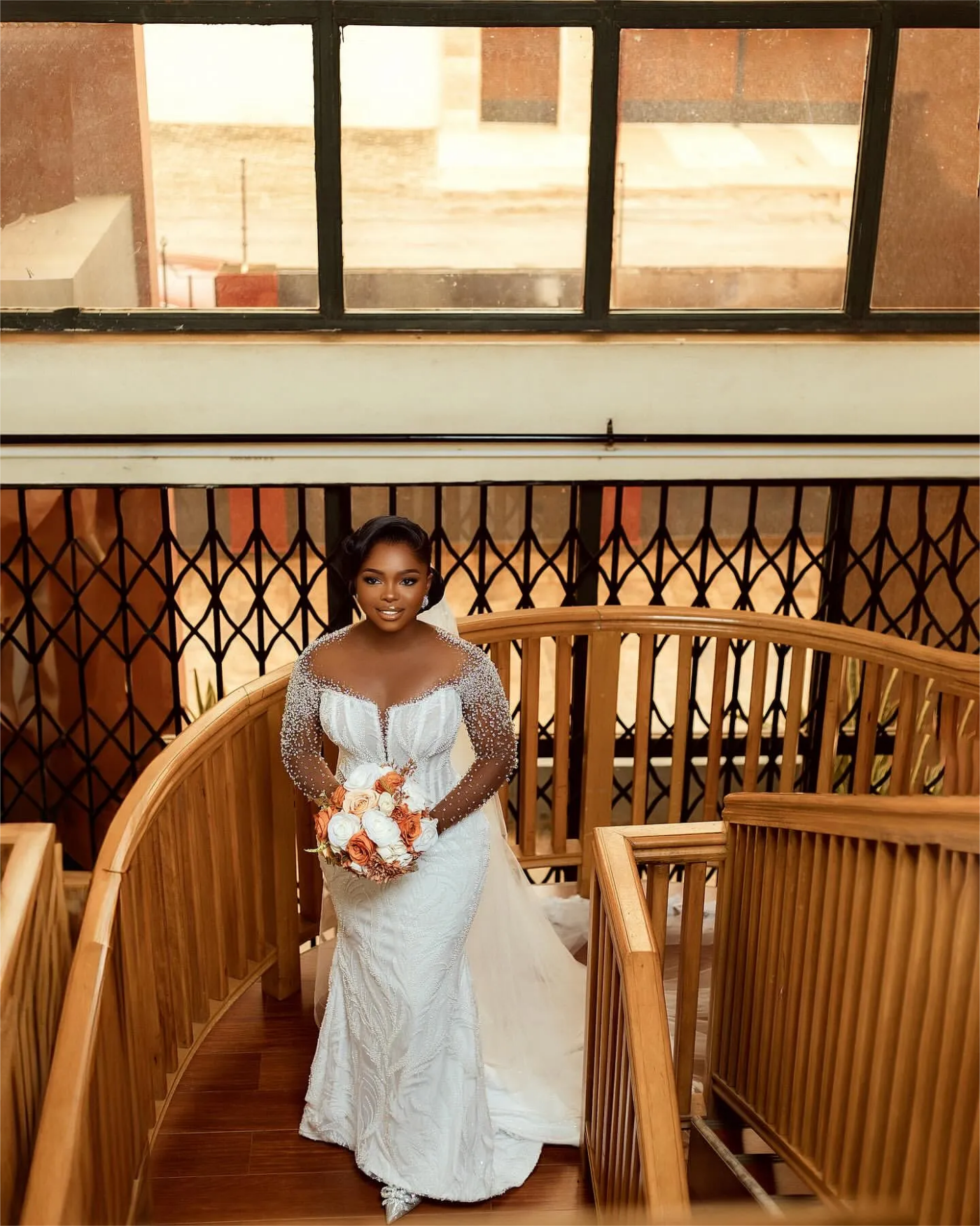 Ivory Mermaid Wedding Dresses Plus Size Lacefull Beaded Sheer Neck Bridal Gowns Dress Vestidos De Novia