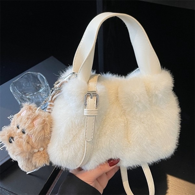 Winter Faux Fur Handbag Korean Style Small Bucket Bag Fluffy Furry Purse Women Fashion Cute Shoulder Crossbody y251018