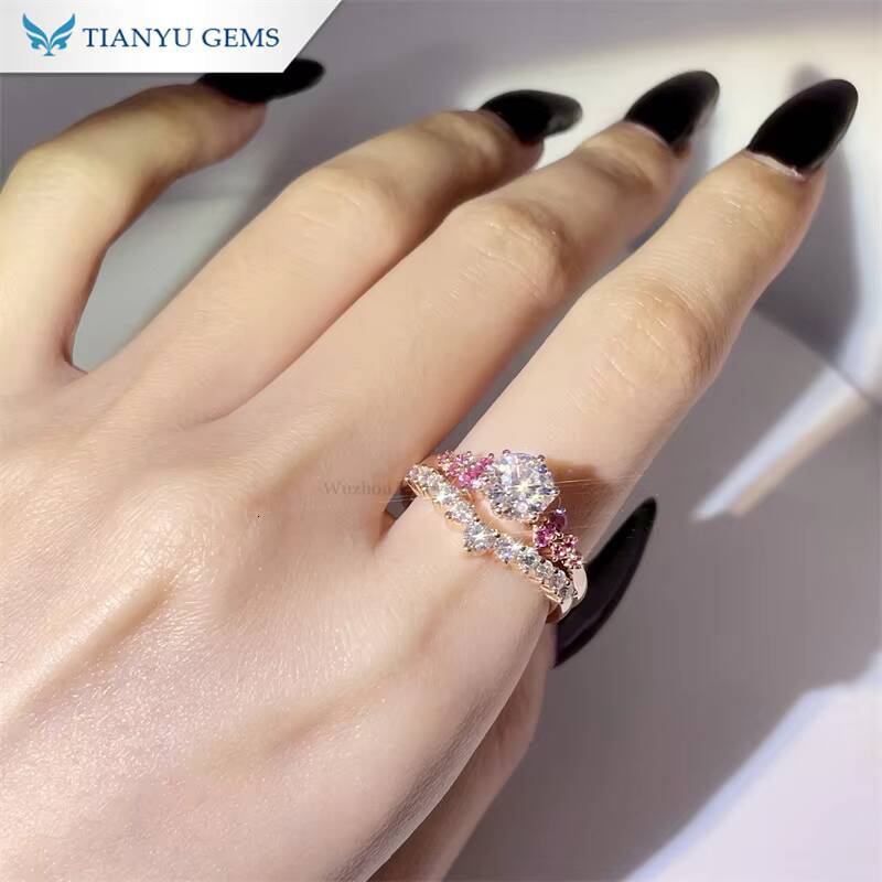 Tianyu Gems Color Gemstone pink Sapphire Rose Gold Moissanite Lab Diamond Rings for Engagement