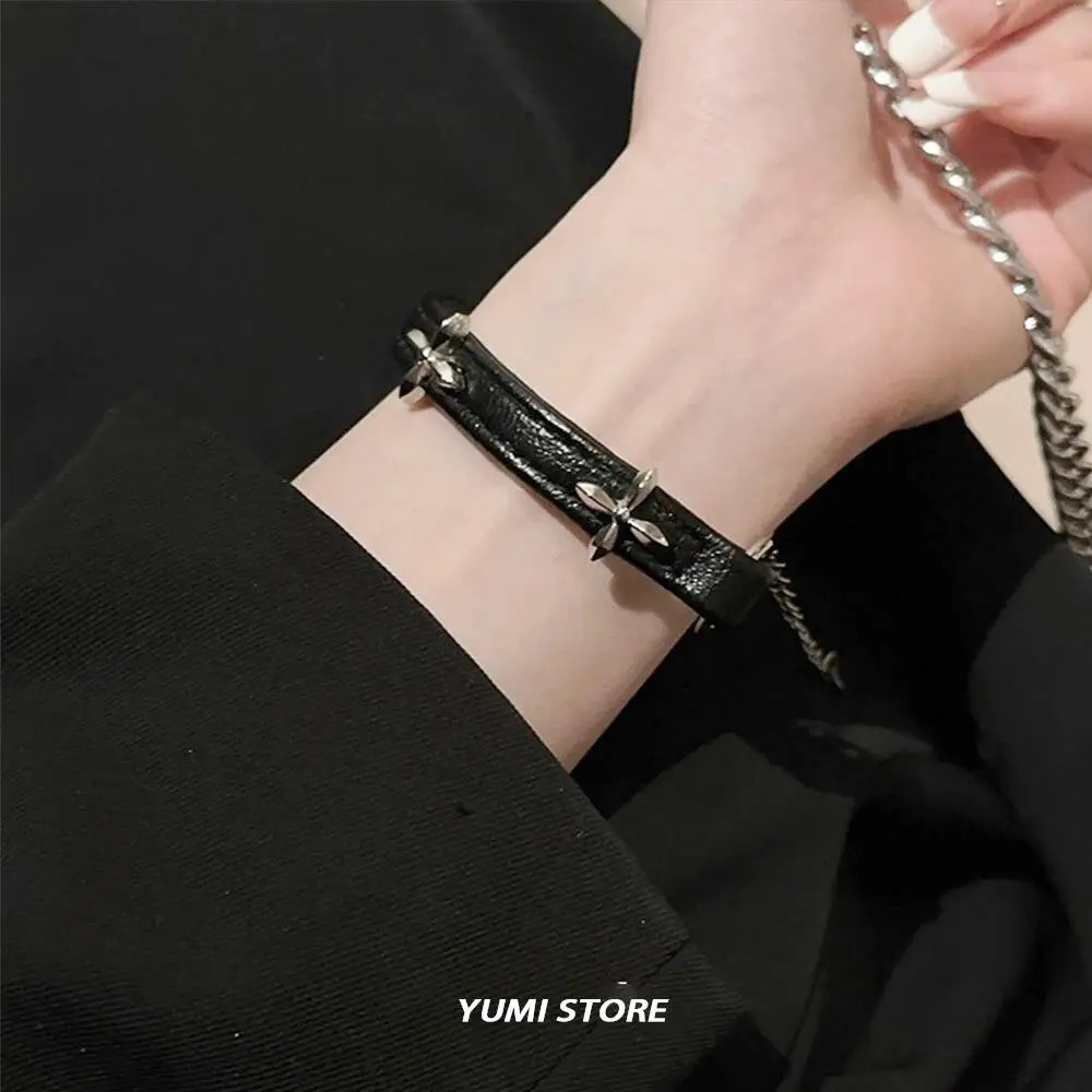 Vintage Cross Bracelet For Women Fashion Punk PU Leather Adjustable Bracelet Girl Kpop Jewelry Cool Y2K Accessories 251028