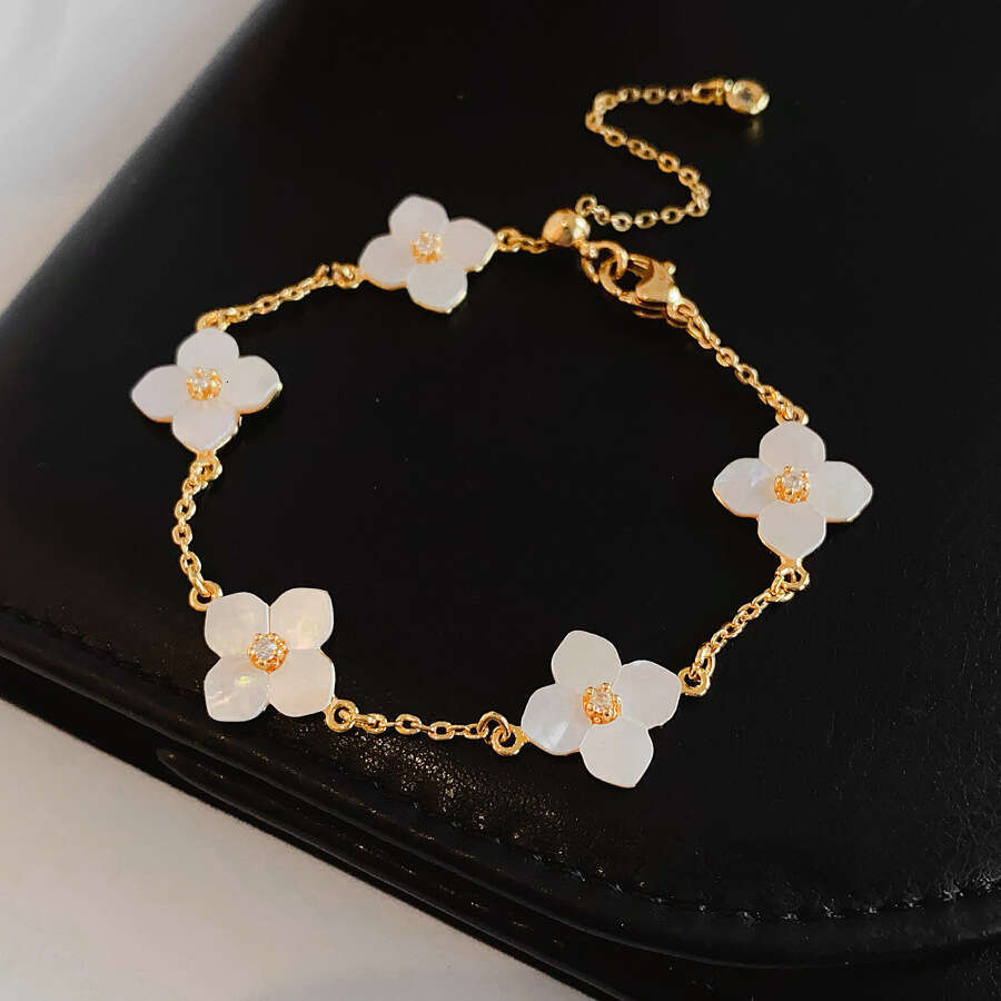 Bracelet Designer luxury bangle Real Gold Plated Zircon Mother-of-Pearl Flower Light High-End Exquisite Bracelet Design Sense Niche Jewelry