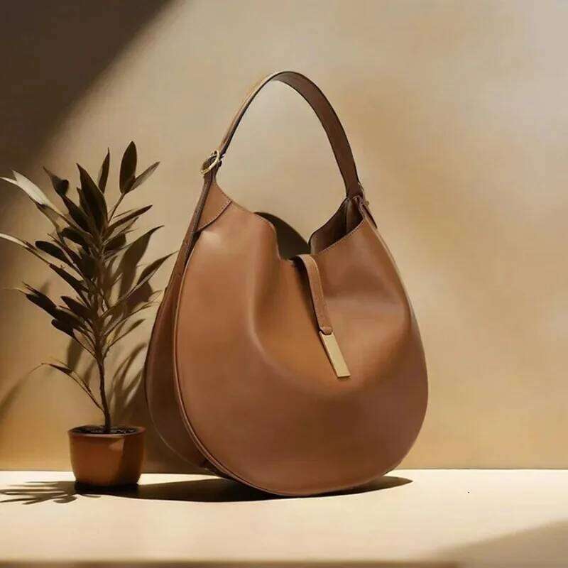 New Women's Underarm Suede Splicing PU Leather Design Dumpling Bag Fashion Shoulder Back Crescent Handbag