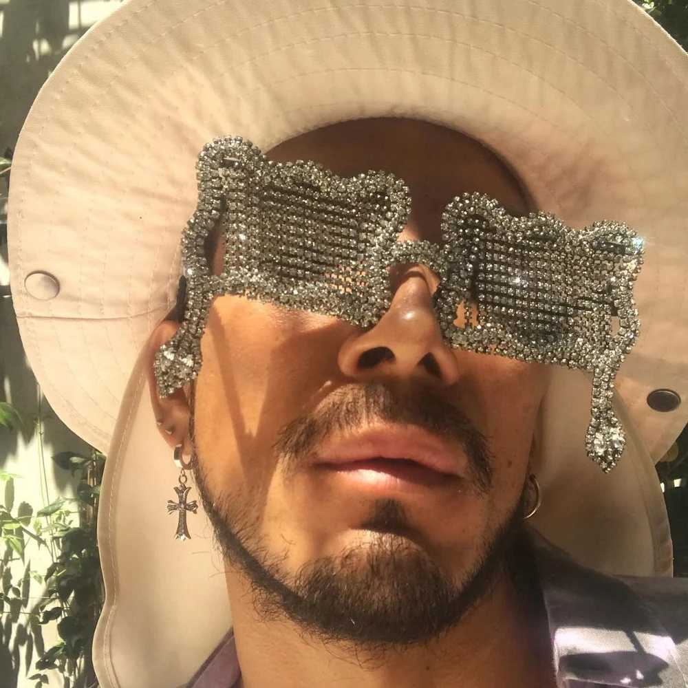 Fashion Men Tassel Glasses Frame Eyewear Decoration Collapsible Summer Vintage Snake Sunglasses Frames Rhinestone Face JewelryW251029