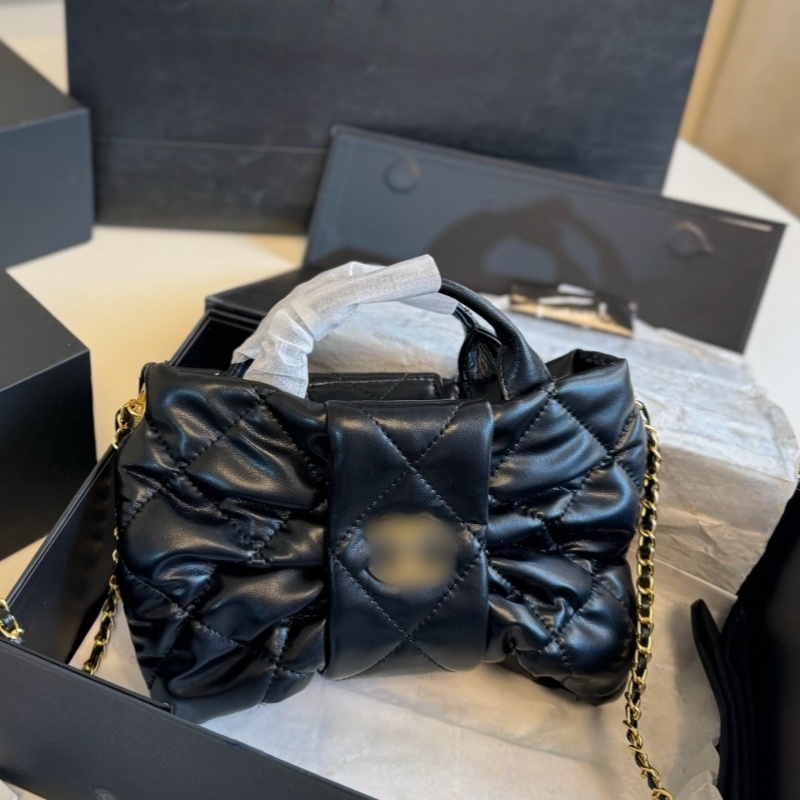 Luxury Shoulder Bag Designer Purses Women Bow Handbag Lady Classic Diamond Lattice Chain Crossbody Bag Casual High Quality Sheepskin Material Bag