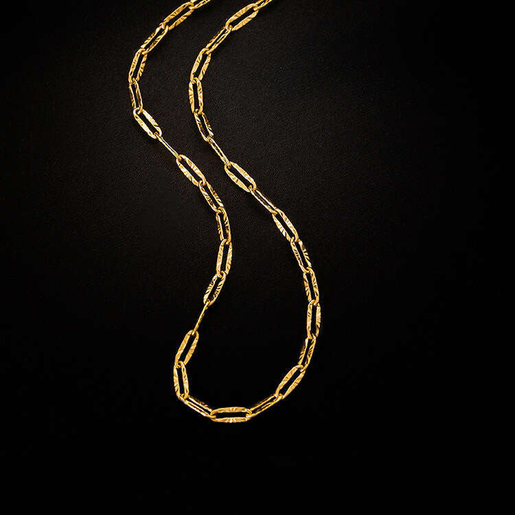 French Light Emed Titanium Steel Bracelet for Women Versatile Gold-Plated Niche Design Forest Style Simple Necklace Engraved