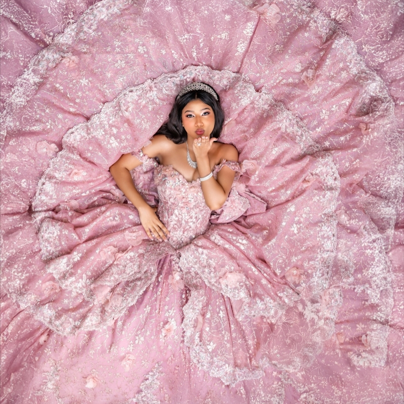 Pink Shiny Quinceanera Dresses Off The Shoulder Sequin Applique Flower Beading Crystal Bow Party Birthday Sweet 16 Dress Vestidos 15 Anos