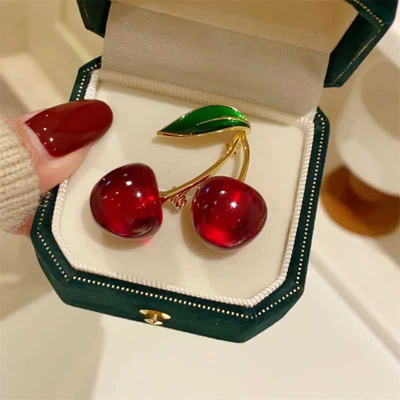 1Pc Cherry Brooch for Women Men Exquisite Cute Cherry Fruit Pins Jewelry Trendy Accessories Birthday Party Gifts 2025 Y251029