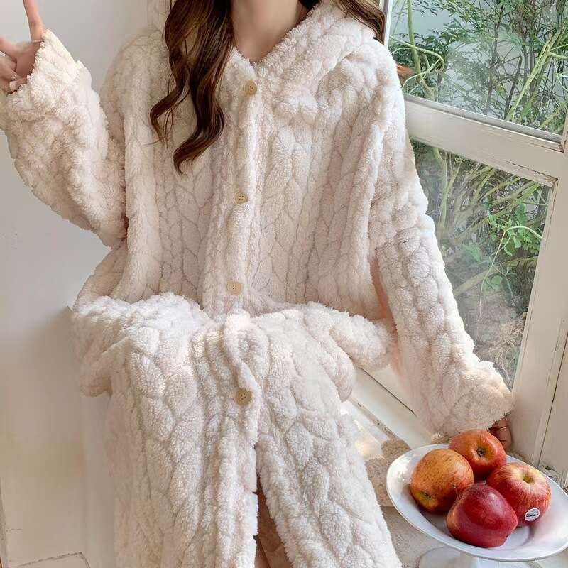 Nightgown Robe for Women Winter Lined Thickened Warm Coral Fleece Bathrobe Flannel High-end Feel Plus Size Loungewear 7811