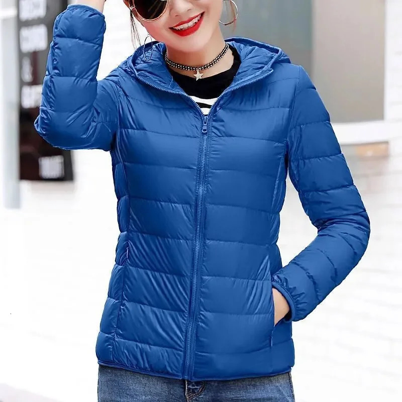 2025 Fashion Female Cold Jacket Women Winter Light White Duck Down Jacket Slim Puffer Jacket Portable Windproof Down Coat Top 251030