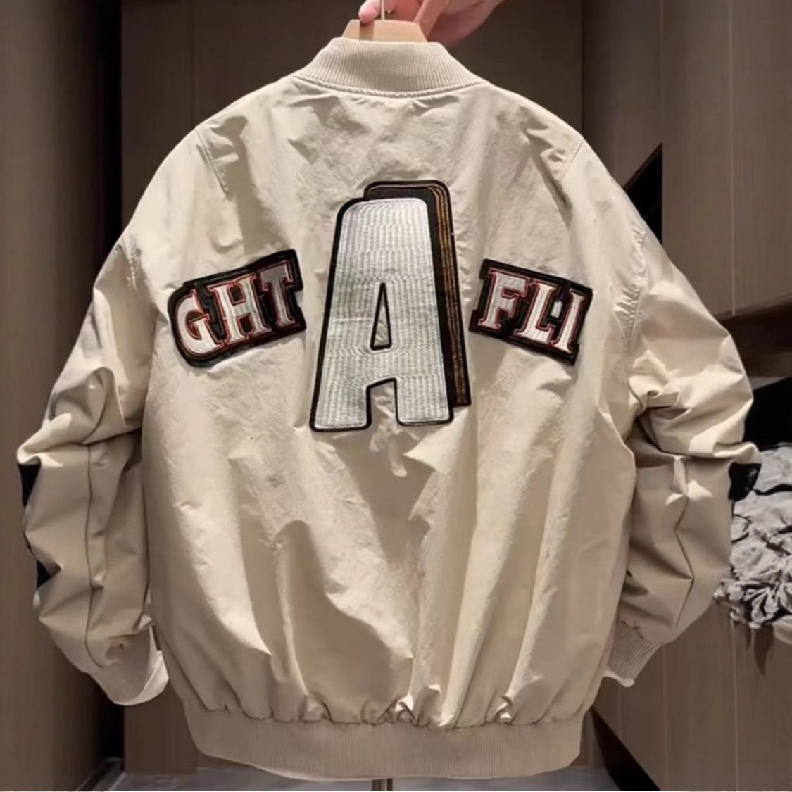 Trendy American Style Letter Embroidered Baseball Jacket for Men Spring and Designer coat Autumn New Style Cool and Versatile Flight Jacket