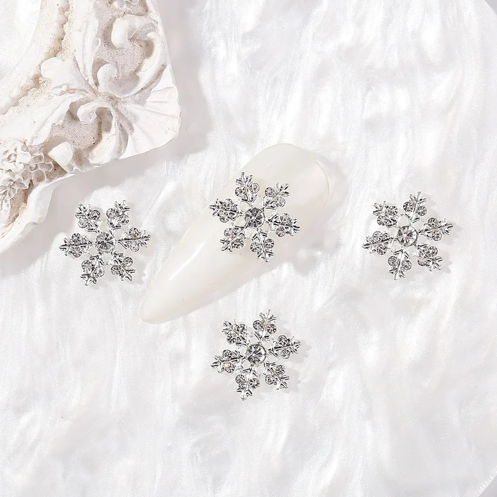10PCS Metal Christmas Snowflake Nail Parts Diamond zircon Nail Charms Glitter Christmas DIY Nail Art Accessories Decoration 251027