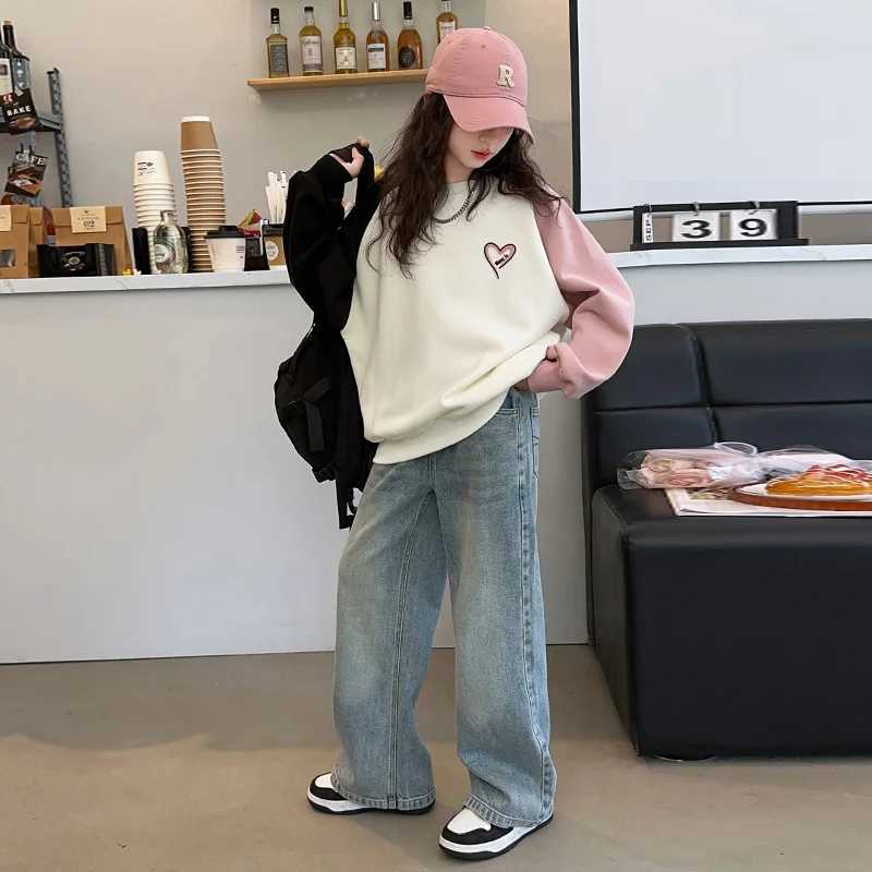 New Korean Children Patchwork Sweatshirts with Heart For Girls Spring Clothing Outerwear Kids Cotton Long Sleeve Pullover TopsT251030