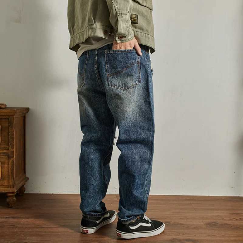 Personalized ripped jeans for men loose straight leg cool and trendy street retro wide leg denim pants J251030
