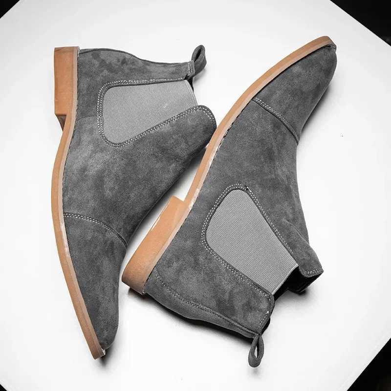 Mens Chunky Chelsea Boots WaterResistant Leather Ankle Boots SlipOn Style for Outdoor Casual Z251029