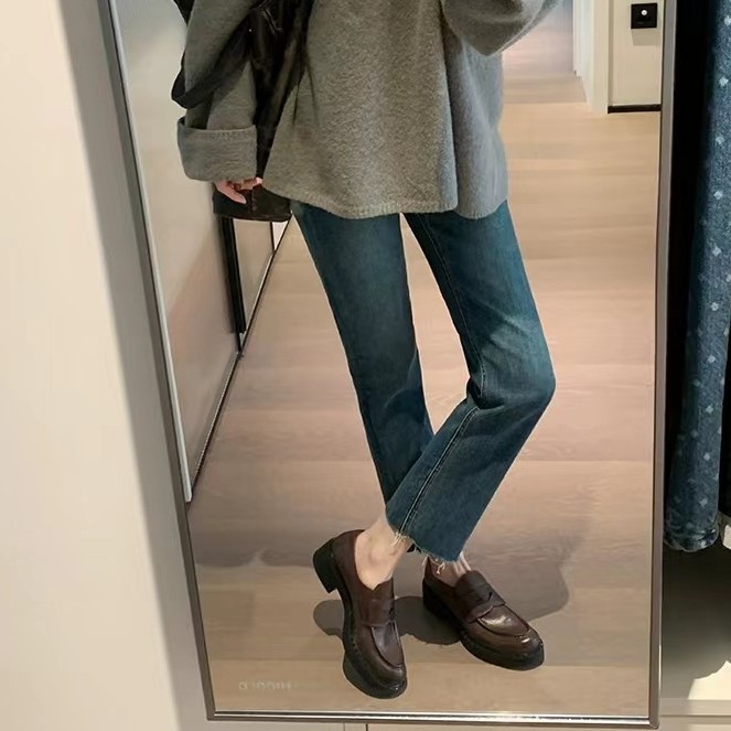 Autumn new British retro leather shoes women's fashion round toe soft leather thick heel loafers women's single shoes2025