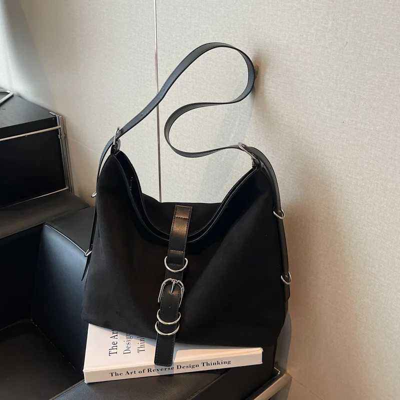 Designer bag Suede Tote Bags for Wen Shoder Bags Trendy Fiable Bucket Bag Large Capacity Crossbody Bags for Wen Bolsos Mujer Y251029