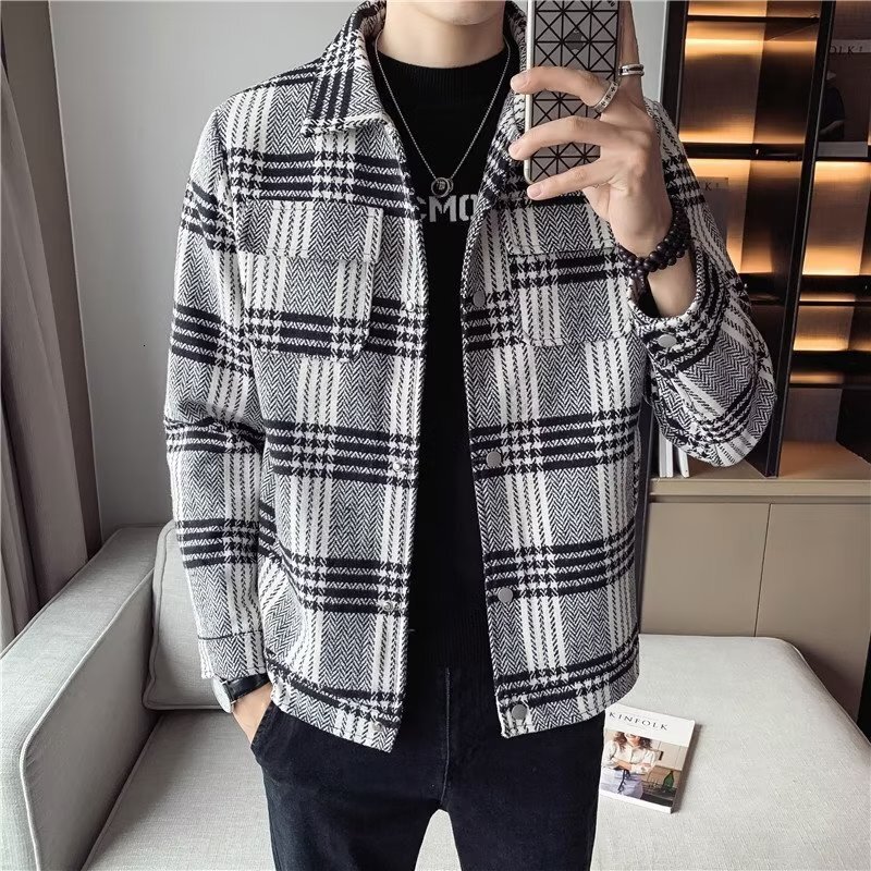 Handsome Plaid Woolen Jacket For Men Spring And Autumn Trendy Slim Fit Stylish Designer Jacket Trench Coat With Turn-down Collar Short Woolen Coat