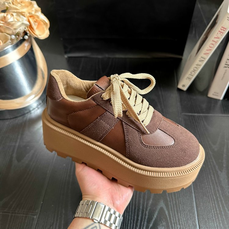 Heightened platform shoes women's simple and versatile casual sports shoes fashionable retro German training shoes2025