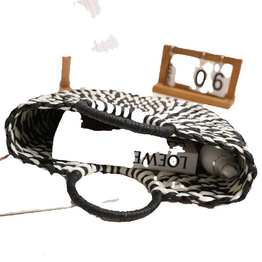 Luxury Handbag Women Straw Tote Large Capacity Half-Round Color Clash Semicircle Weaving Bag Summer Beach Handbag Handbag
