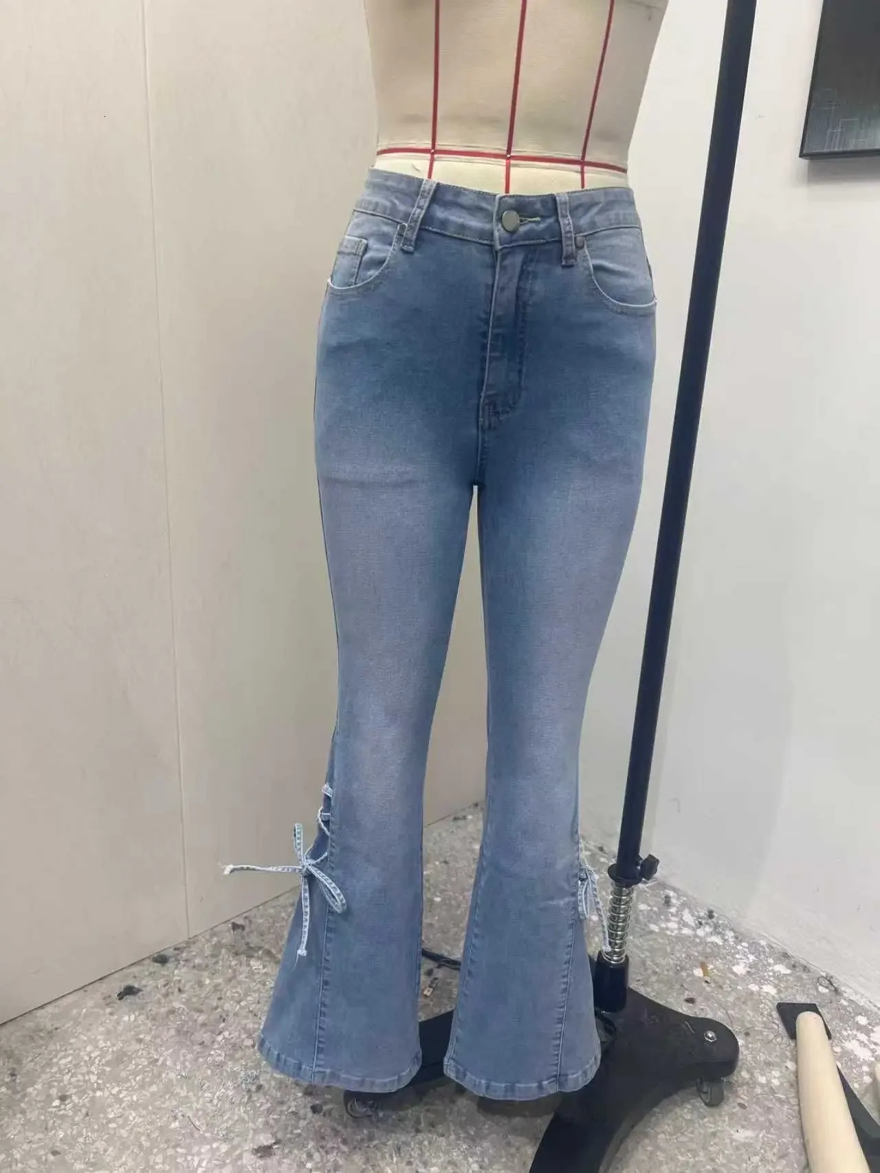 Y2k Jeans For Woman Medium Rise Elastic Bodycon Tied Bow Flare Pants Vintage Style Stretchy Denim Trousers 251029