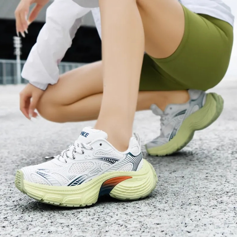 ONKE Dad Shoes for Women New Thick-Soled Height-Increasing Casual Sports Shoes Fashionable Versatile Breathable Mesh Running Shoes Anti-slip