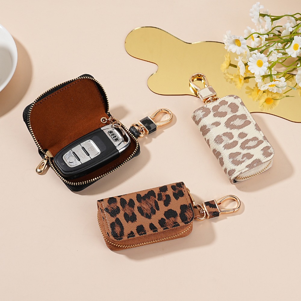 Creative Unisex Leopard Design Auto Keys Case with Elegant Strap Attachment