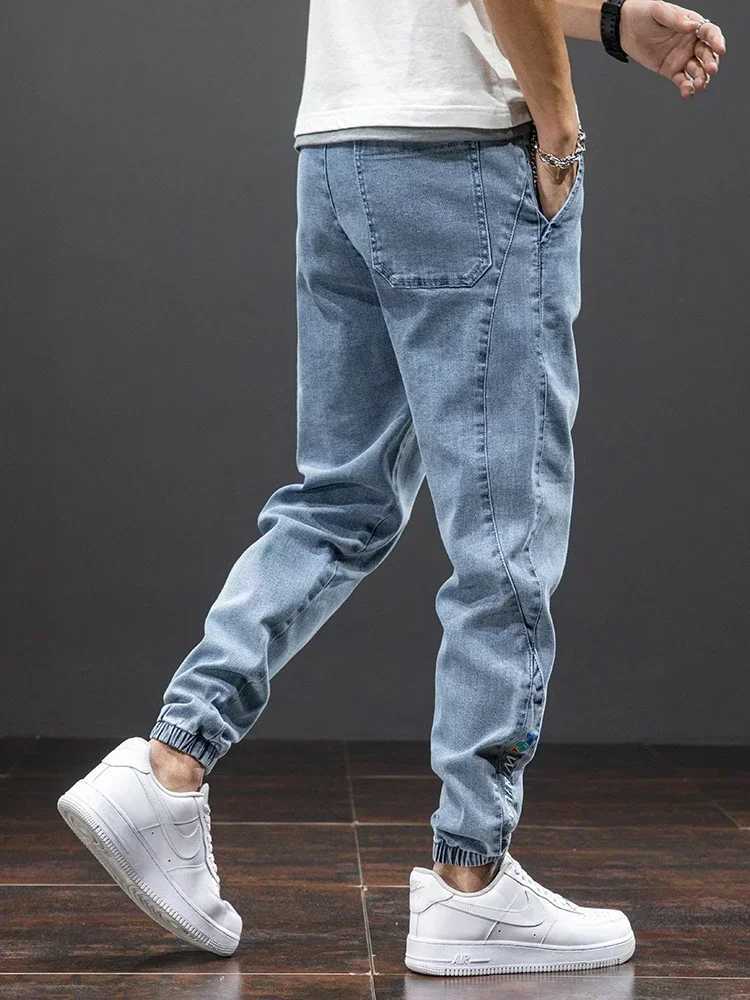 Spring Summer Jeans Men Fashion Tapered Harem Denim Pants Casual Jogger Baggy Jean Trousers Male Plus Size 5XL Streetwear J251030