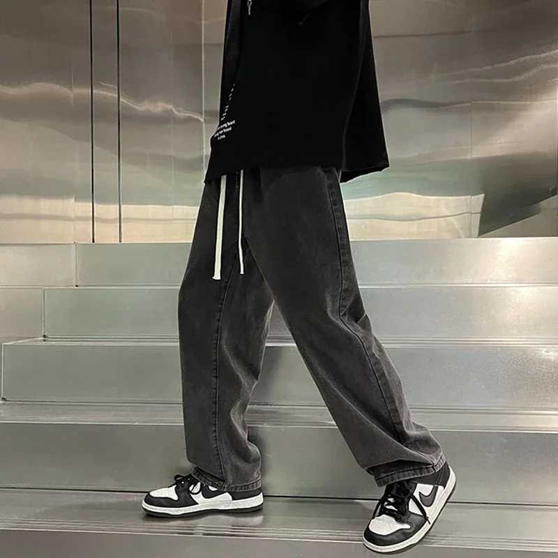 American Trendy Distressed Washed Jeans for Men Loose Fit Spring Vintage Style Split Design Slimming Pants J251030