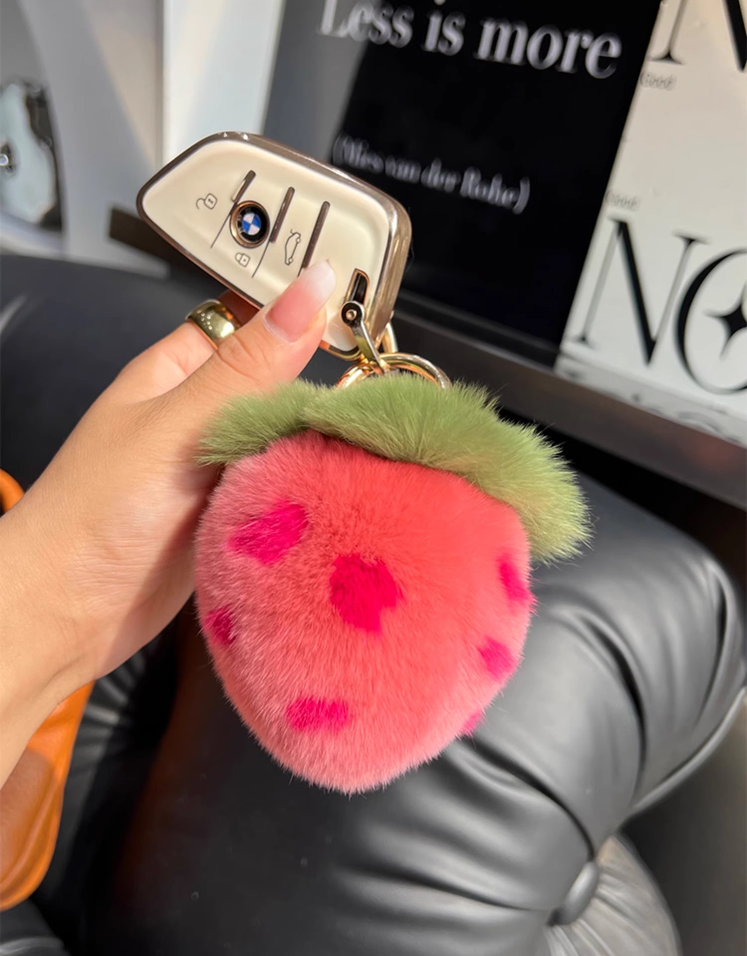 Real Rex Rabbit Fur Strawberry Car Keychain Ins Style Plush Ball Backpack Charm