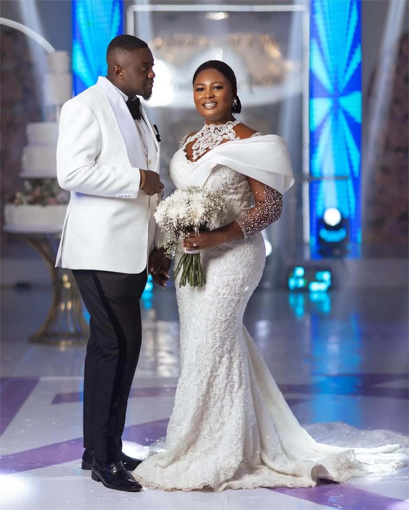 Ivory Mermaid Wedding Dress Plus Size Luxurious Pearls Lace Vintage Bridal Gowns Dresses