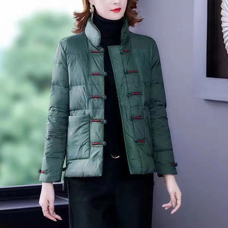 Fashion Lightweight Short Buckle Down Cotton Overcoat Autumn Winter Jacket Women 2024 Female Casual Warm Parkas Outerwear 251015