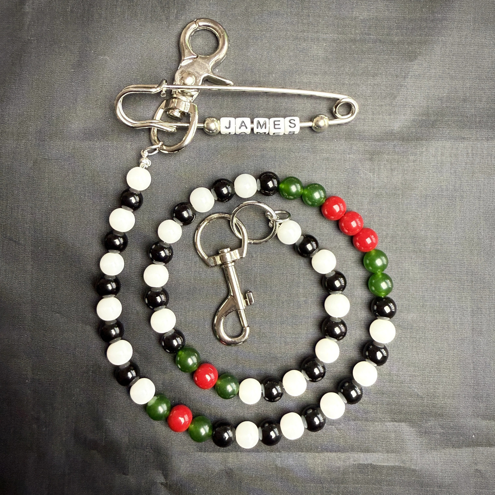 Original hiphop punk style pants chain with fashionable color blocking n customizable name 251021