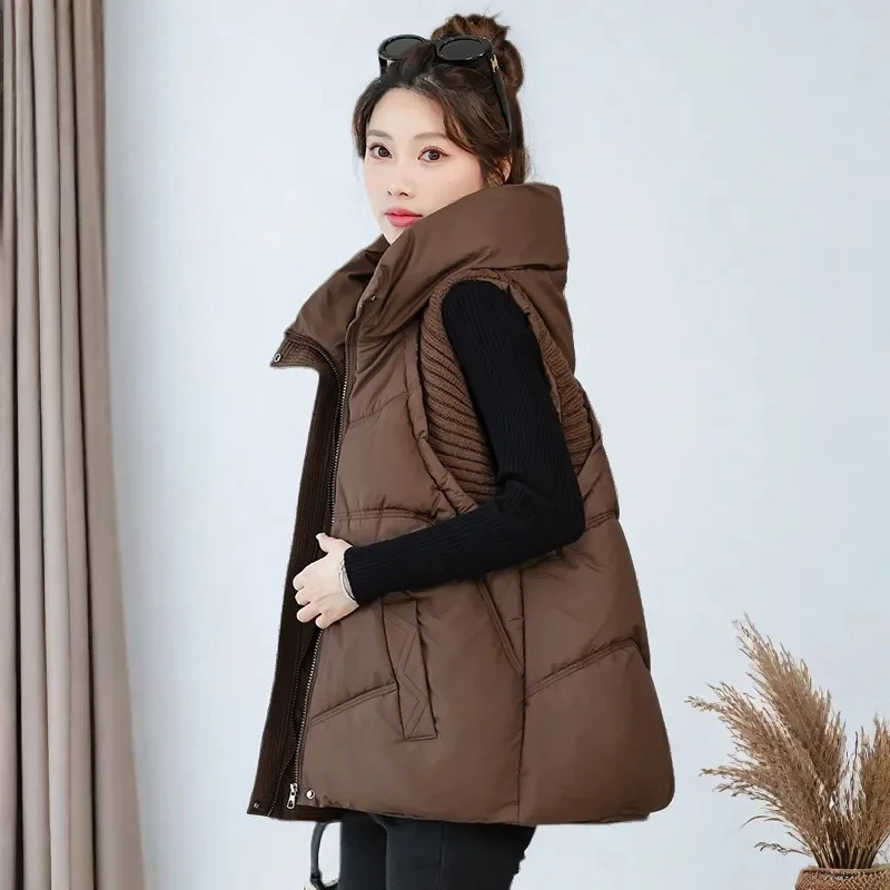 2025 Vest Women Jacket Puffer Parkas Windproof Lightweight Hooded Warm Waistcoat Female White Duck Down Coat Sleeveless 251029