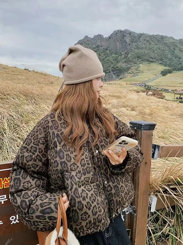 Vintage Leopard Print Parkas Coats Women Winter Warm Standing Collar Crop Down Jacket Y2K Streetwear All Match Zipper Outerwear 251023