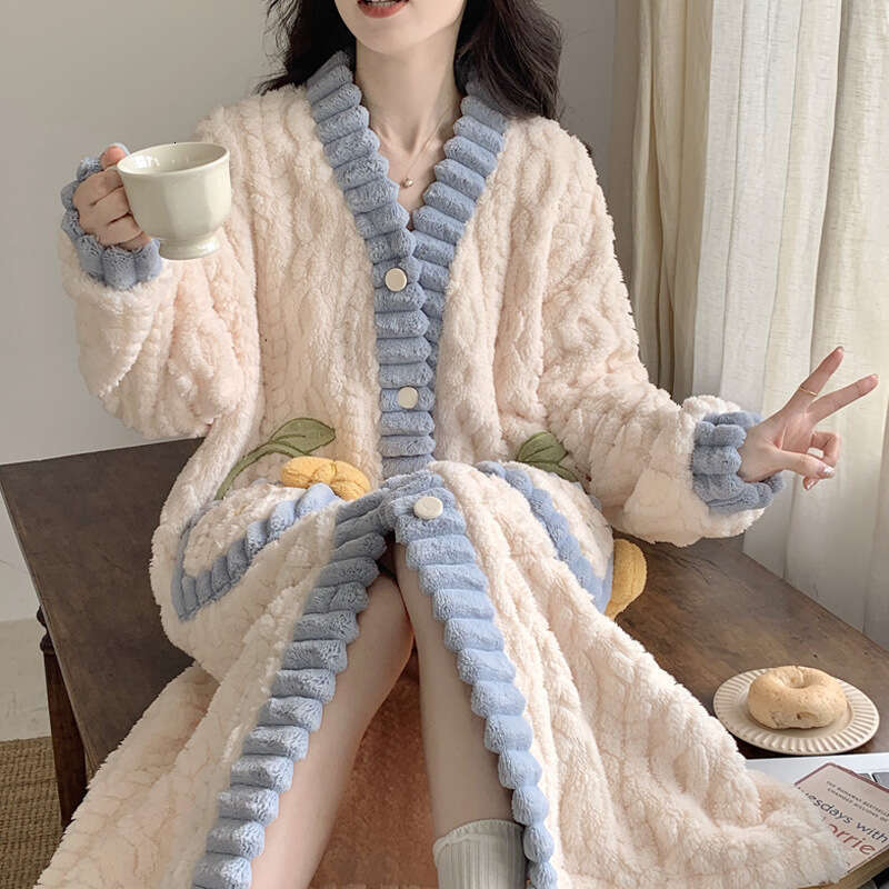 Women's Coral Fleece Nightgown, Winter Flannel Thickened Mid-Length Cardigan Homewear Nightdress