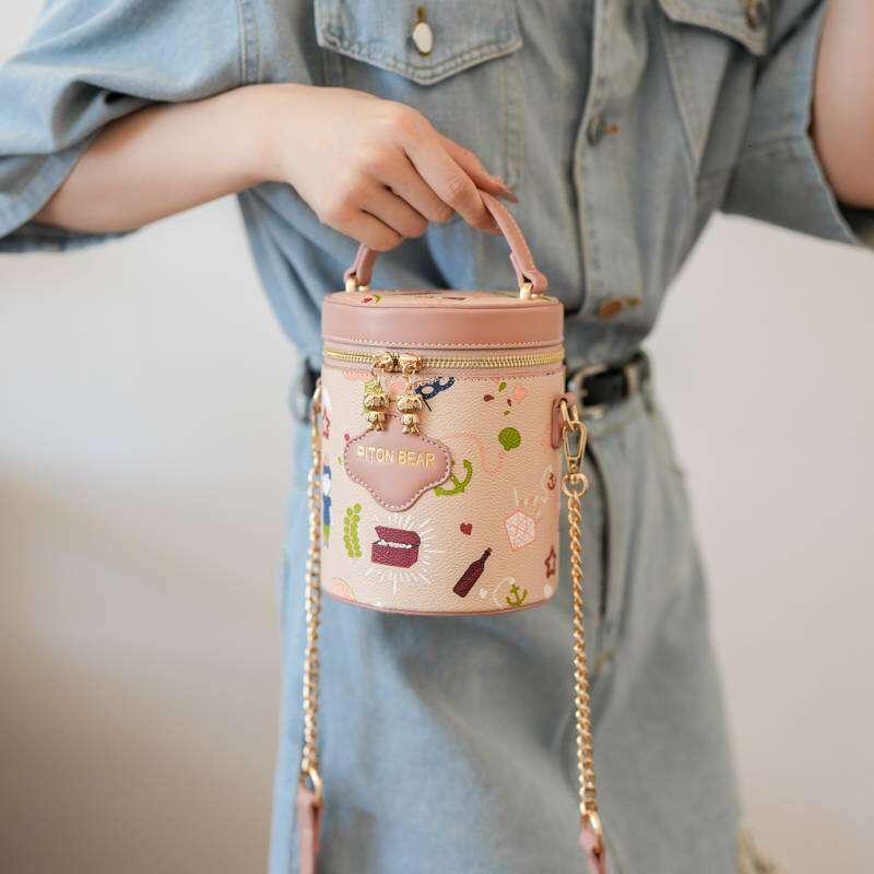 Bag Female Niche 2025 Bucket Advanced New Cylinder Fashion Single Shoulder Crossbody Bag Handheld Texture