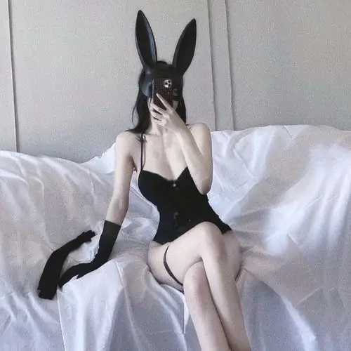 LED Sexy Rabbit Ears Mask Carnival Christmas Dance Party Masquerade Cosplay Rabbit Leather Mask Cute Bunny Long Mask For WomenW251029