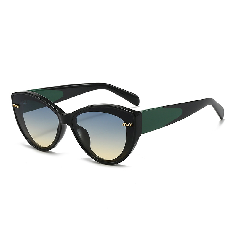 Designer Sunglasses For Women Cat Eye Sunglasses Fashion Classic Colorful Sunglasses Luxury Polarized Goggle Pilot PC Frame Oversized UV400 Eyewear KP