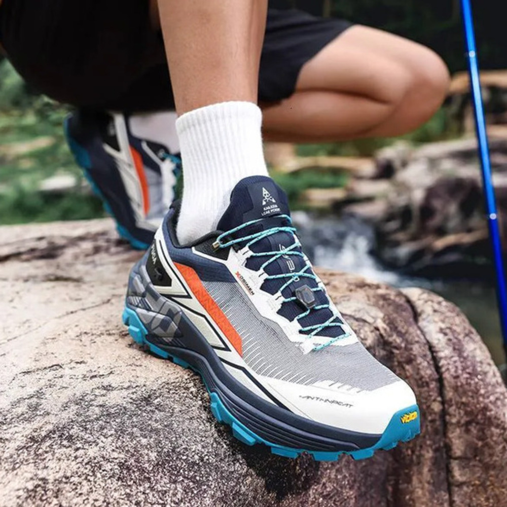 KAILEZUS New Outdoor Hiking Shoes Cushioning Wear-resistant Shock-absorbing Hiking Shoes for Men and Women Export Sports Shoes