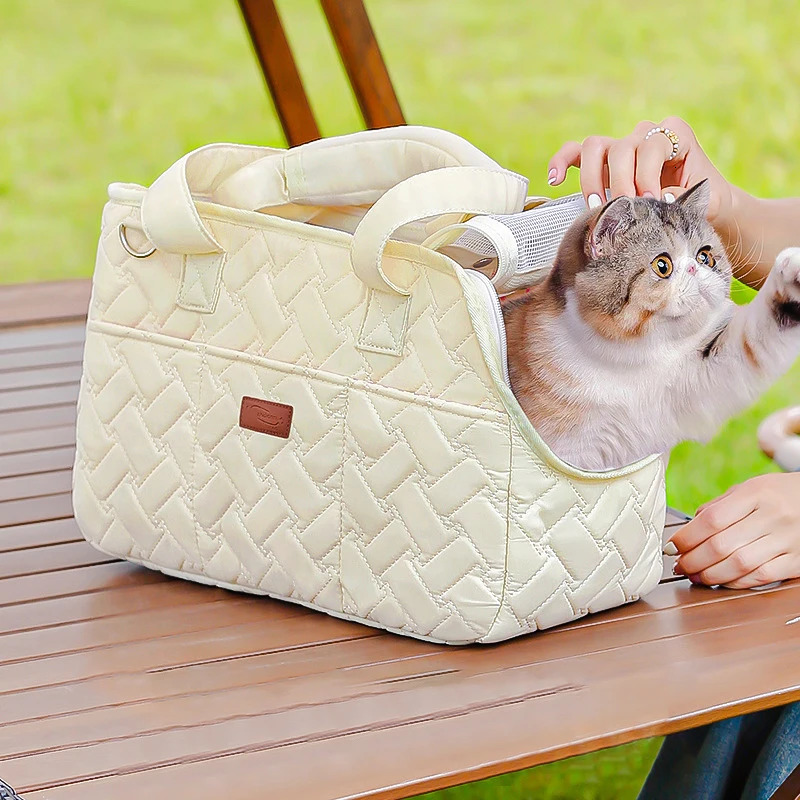 Pet cat carrying bag Escape free portable multifunction pet bag Large capacity breathable crossbody bag portable soft bag zwq 251030